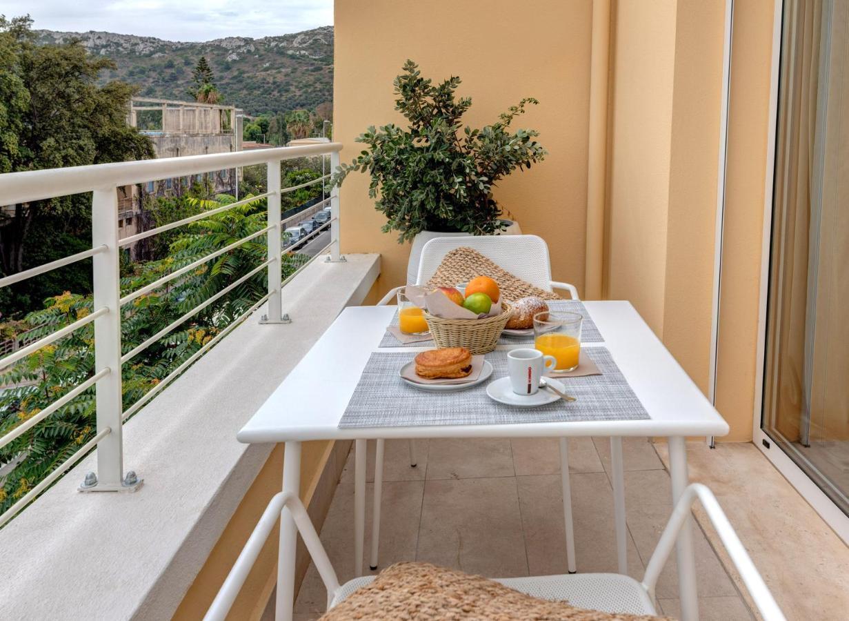 Arveskida Suite Apartment 칼리아리 외부 사진