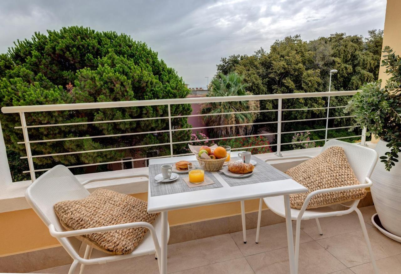 Arveskida Suite Apartment 칼리아리 외부 사진