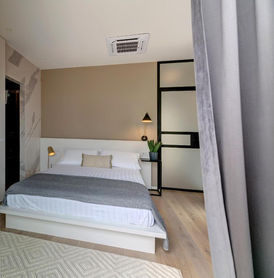 Arveskida Suite Apartment 칼리아리 외부 사진