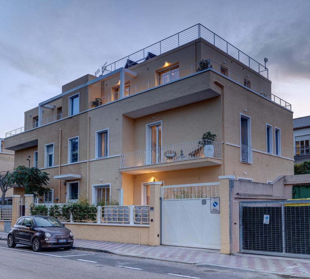 Arveskida Suite Apartment 칼리아리 외부 사진
