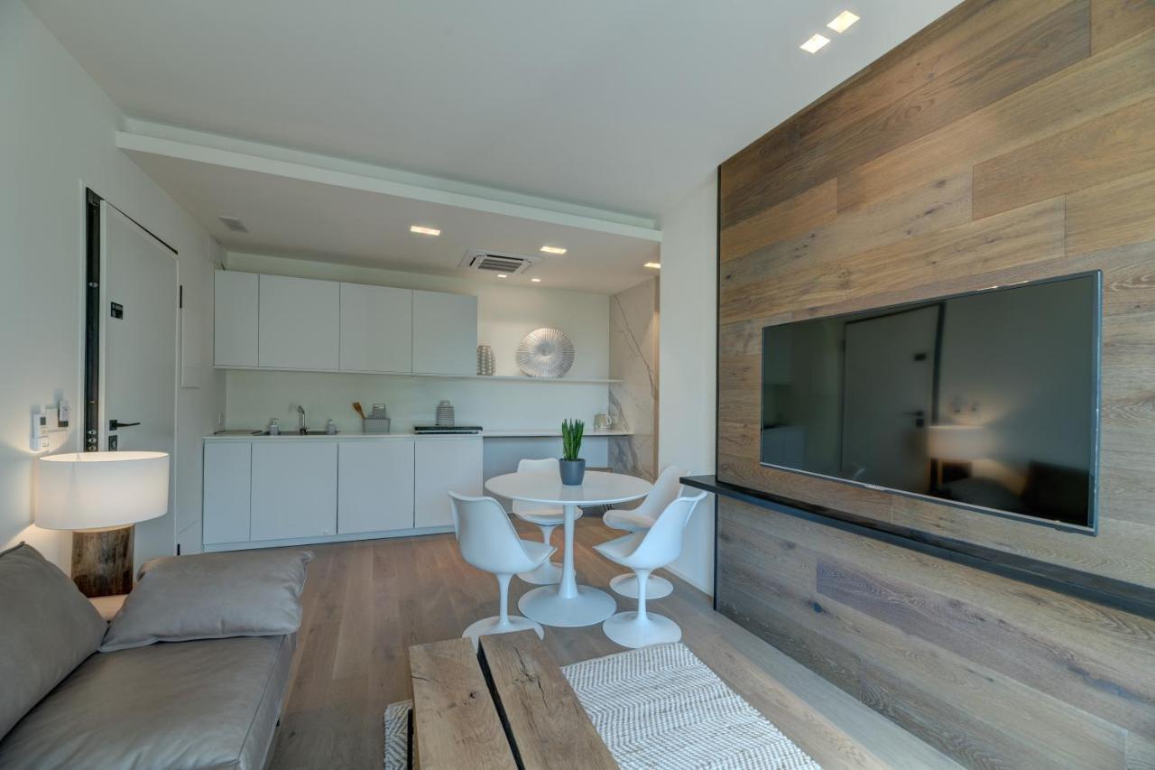 Arveskida Suite Apartment 칼리아리 외부 사진